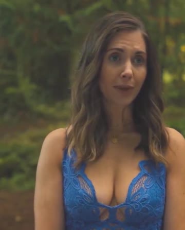 alison brie in ‘somebody i used to know’