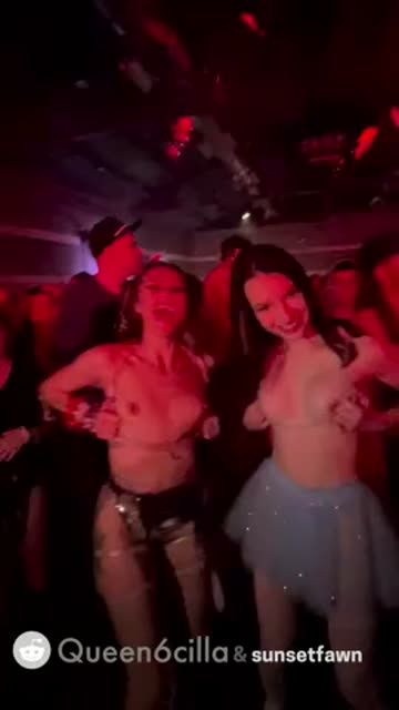 everyone around us was so distracted they didn't even see me and u/sunsetfawn flashing at our last rave