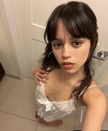 jenna ortega - see through tease