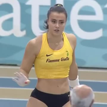 sonia malavisi - italian pole vaulter arguing that she performed a good jump