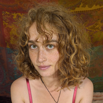 just me having a good stare into your soul 👀