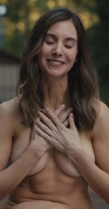 alison brie in somebody i used to know (2023)