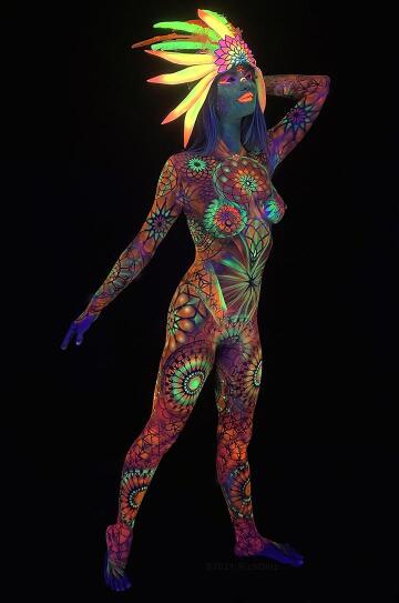 doing another glow shoot tomorrow, but meanwhile here is a fun image from the last one i did!