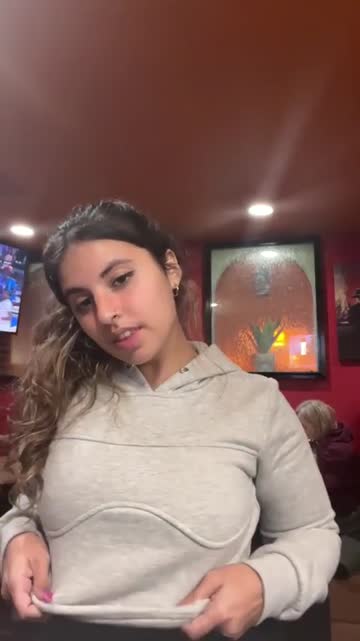 (f)lashed my titties at the bar