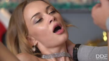 loren strawberry happy with a cock in her ass