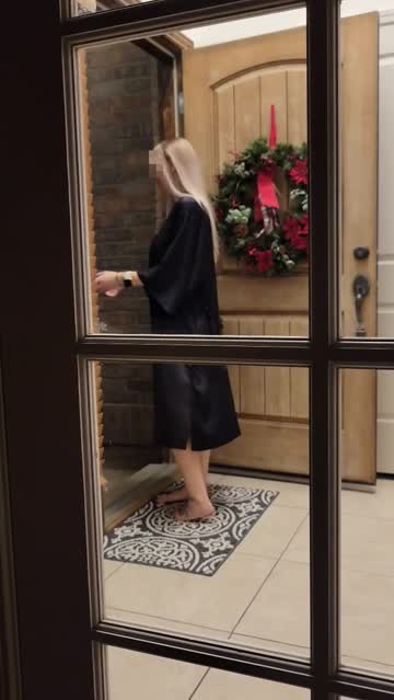 first pizza dare, i think he liked it! 😊