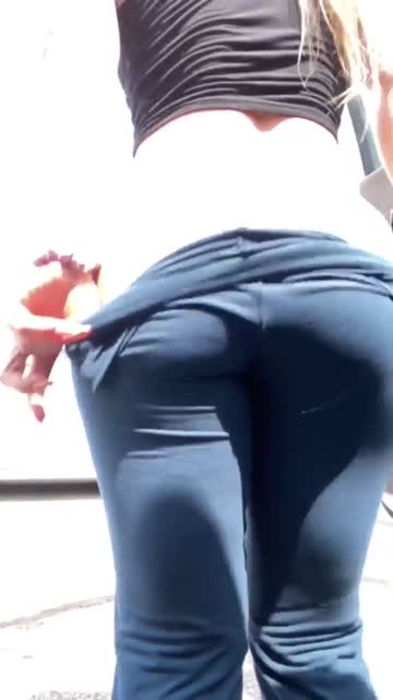 im horny let's fuck post target run