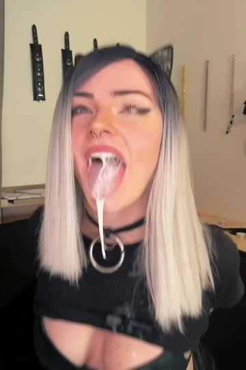 happy to see this sub again 💦