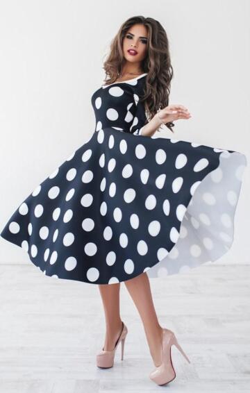 polka-dot dress cutie in nude heels