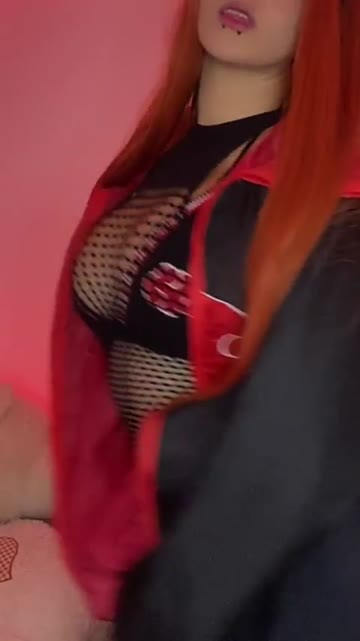 pain [naruto] (yisselcosplays)