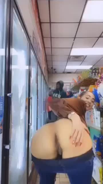 flashing and twerking in liquor store