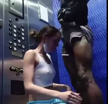 she was almost caught by her boyfriend while sucking bbc in elevator