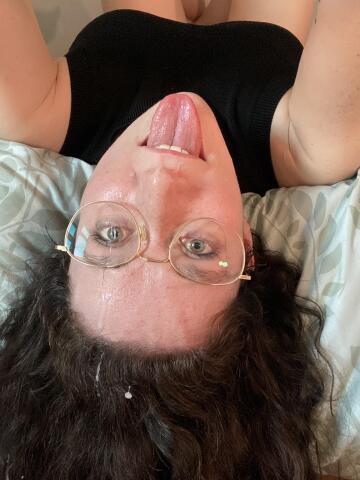 face fucked and glazed while hanging off the edge off the bed! is there anything better?! 💦