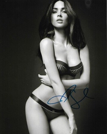 autographed pic