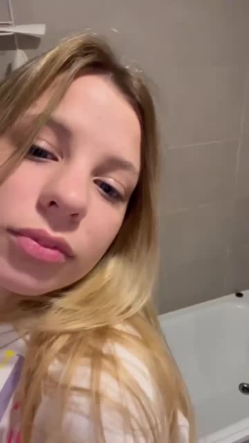 s/o to all the dads that love a good pair of tits 😘❤️