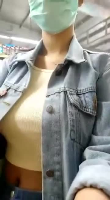 spectacular reveal in a shop