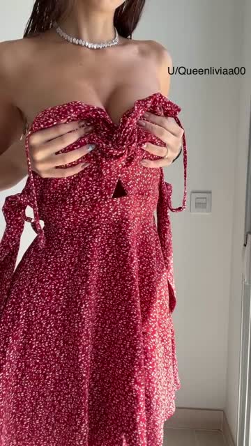 i feel a princess with this dress on