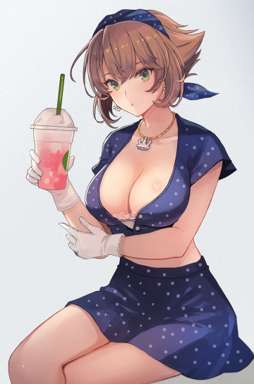 mutsu relaxing with some starbucks [kancolle]