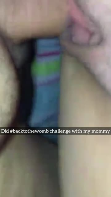 #backtothewomb with mom