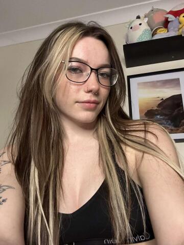 this sub makes me feel sexy wearing glasses so thankyou all