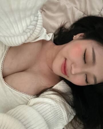 korean cleavage