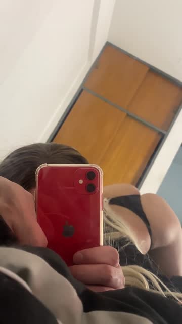 im a bit insecure but wanted to show my trans girl ass off anyway, enjoy!!