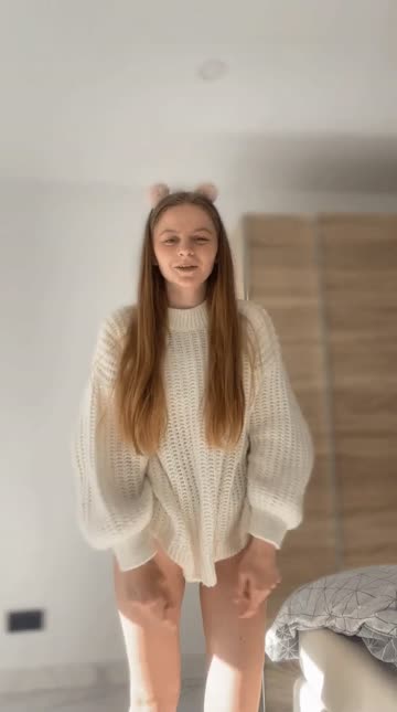 extra small and extra horny :)