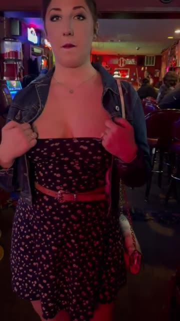 rockin’ out with my tits out