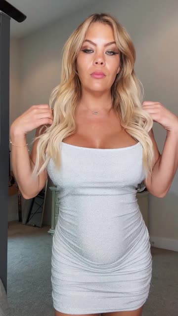 this mom is tighter and bigger than you thought