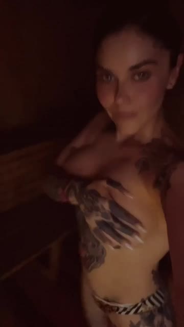 it's getting hot and steamy in the sauna.. 🤫