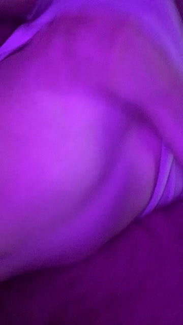 do you like them on me? 🤍