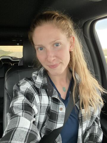 this milf thankfully doesn’t have to wear makeup ;)