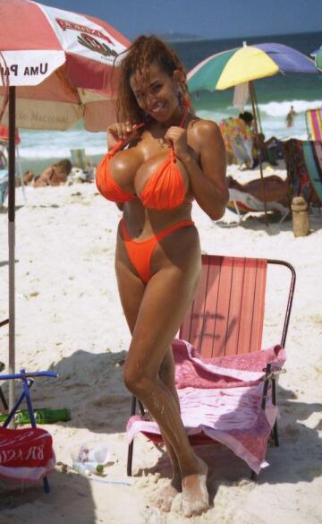 whilst not one of the biggest angelique dos santos was definitely one of the hottest stars of the 90’s
