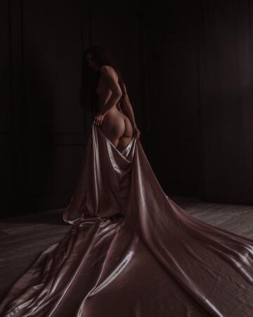 model/photographer: eve’s boudoir
