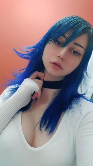 i think blue hair suits me the most ^^