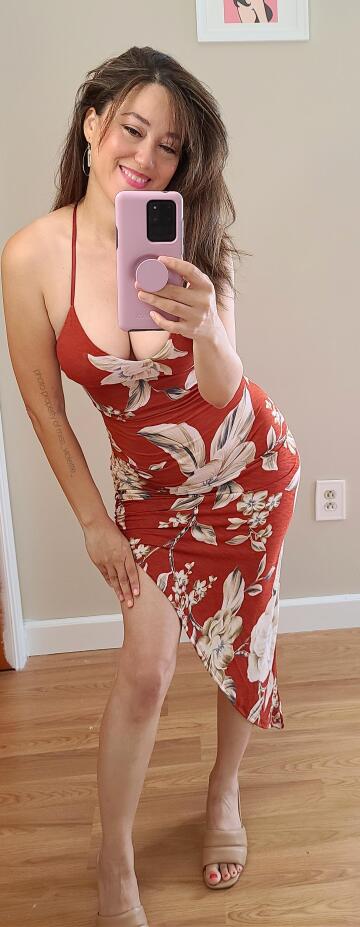 wearing dresses makes things a lot easier in many ways!