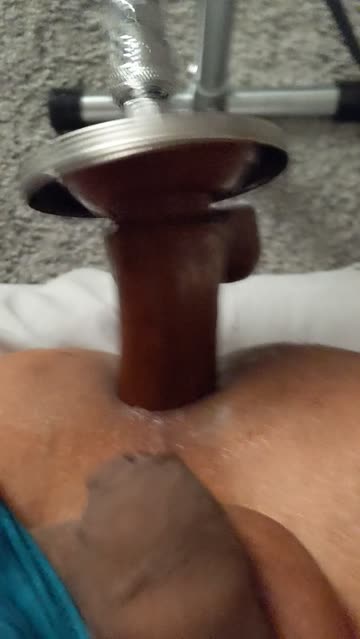 does this count as handsfree if i'm aiming it? 👉👈🥺