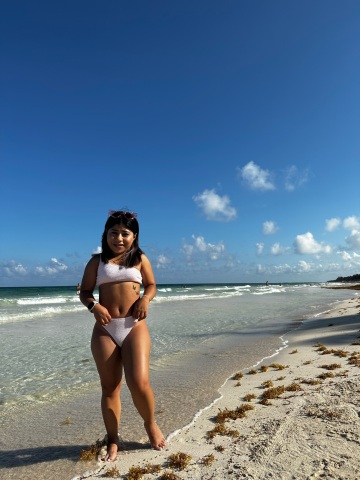my beach outfit 😍 f26 4 feet
