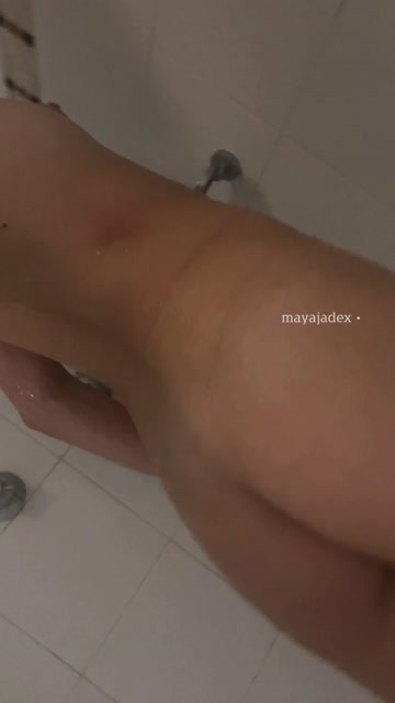 pov: your in the shower with me