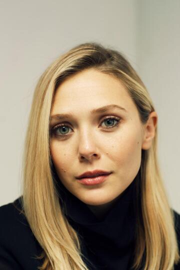 elizabeth olsen [3839x5760]