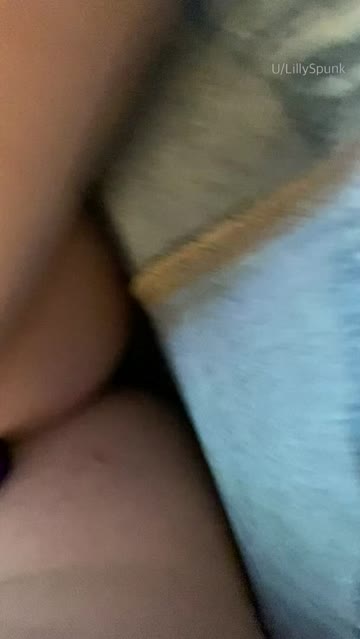 daddy don’t tell, but i have something under my skirt! ☺️