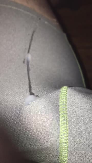 [proof] cumming through my underwear