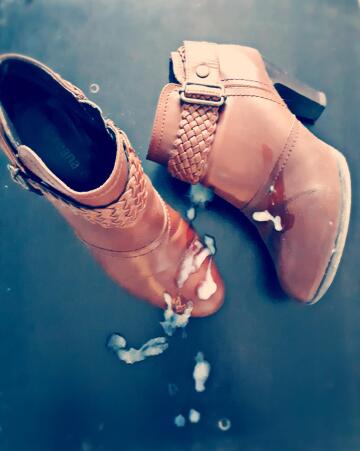 [proof] cum on boots