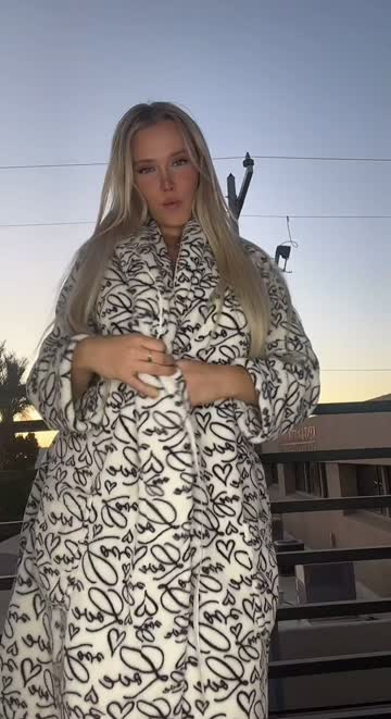 thick, young (18) and innocent