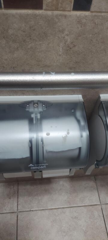 [proof] cum in public. tagged a bucc-ees