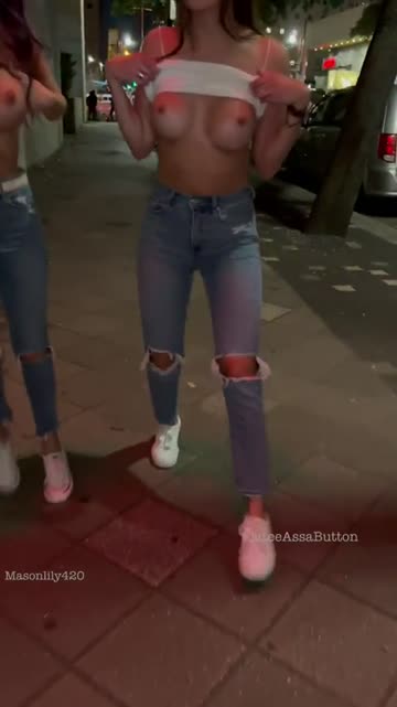 flashing is way more fun with friends