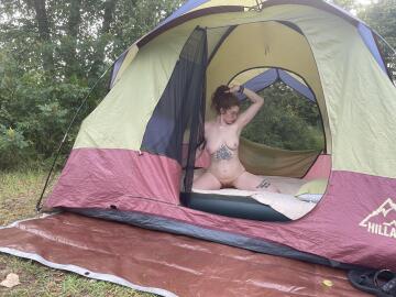 let’s just say i’m pretty good at pitching a tent [f] 6’3”