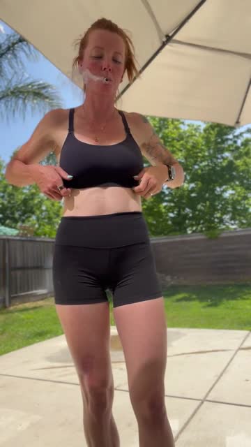 anyone else workout really hard then go recover with a nice blunt? (f34)