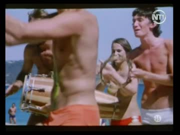 groupe - les confidences de sandra (fr1973) (2/7) - tamtams sur la plage à st-tropez