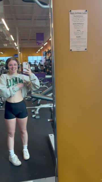 i could use a spotter (;